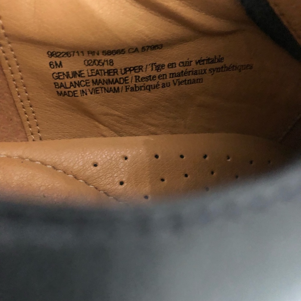 Kid Shoes - Picture 4 of 4